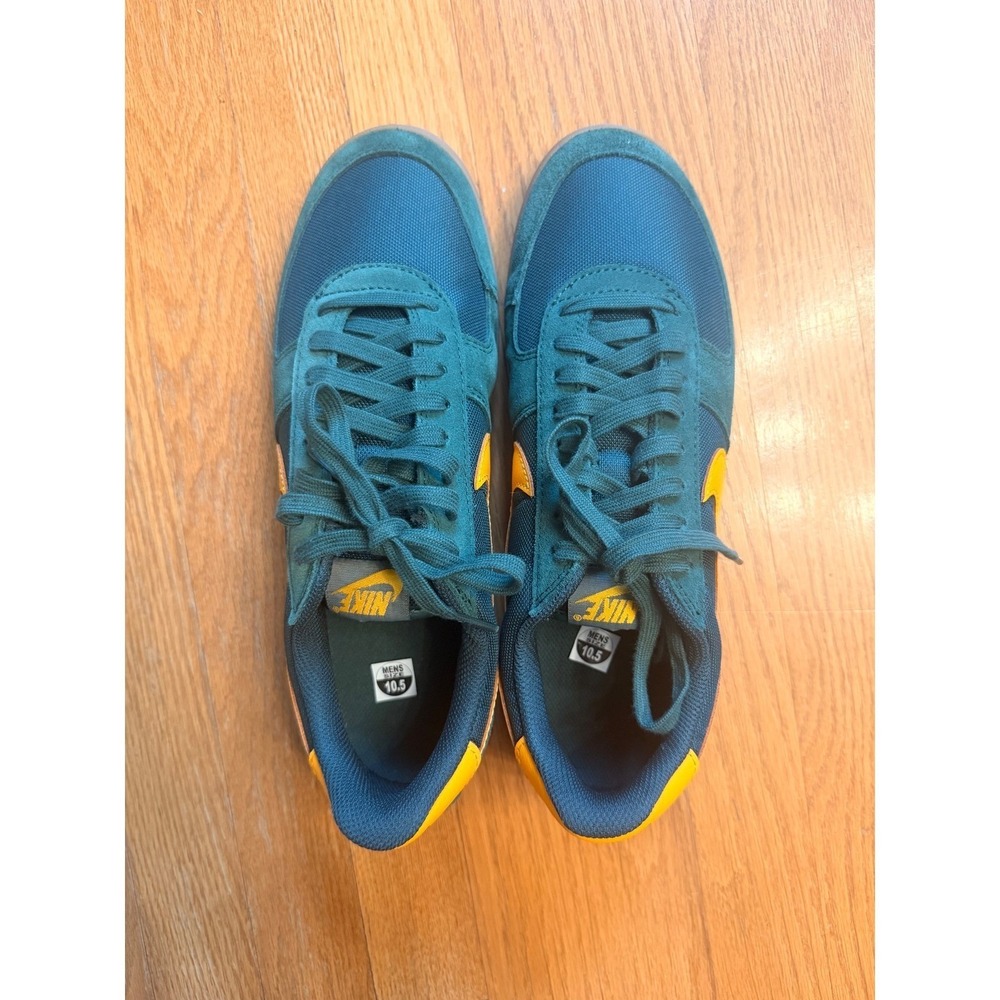 Nike Field General 82 10.5 Dark Myrtle University Gold Green Gum - Picture 2 of 12